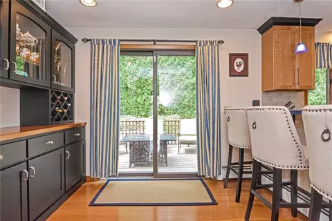 57 Wapping Dr, Bristol, RI 02809 photo 8