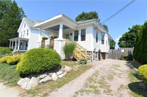 56 John St, Westerly, RI 02891 photo 2