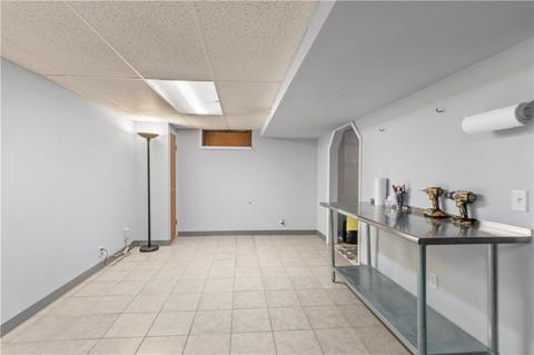 15 Gilbert St, Warwick, RI 02886 photo 26
