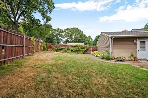 15 Gilbert St, Warwick, RI 02886 photo 39