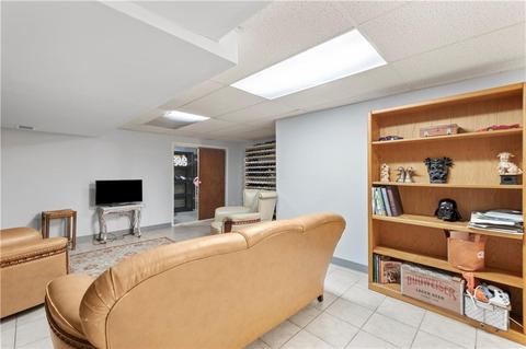 15 Gilbert St, Warwick, RI 02886 photo 23