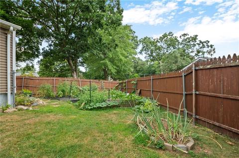 15 Gilbert St, Warwick, RI 02886 photo 36
