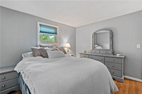 15 Gilbert St, Warwick, RI 02886 photo 13