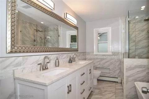2 Eleanor Dr, Glocester, RI 02814 photo 24