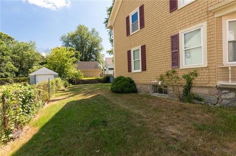 262 Mason St, Woonsocket, RI 02895 photo 5