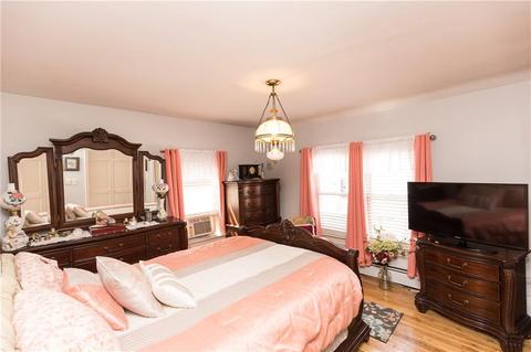 262 Mason St, Woonsocket, RI 02895 photo 45