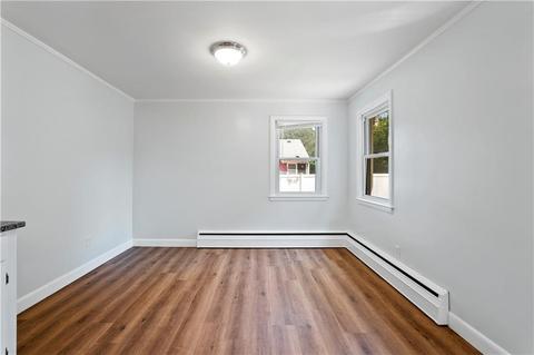 3 Cedar Ave, Middletown, RI 02842 photo 7