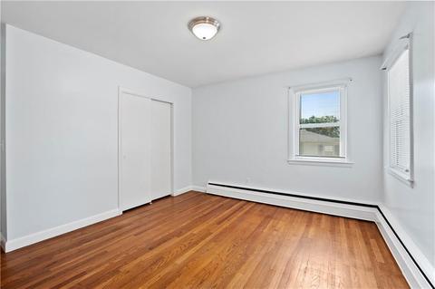3 Cedar Ave, Middletown, RI 02842 photo 13