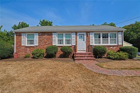23 Narrows Rd, Bristol, RI 02809 photo 2