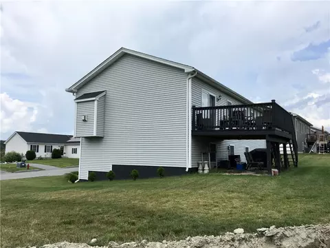146 Danielle Dr, Woonsocket, RI 02895 photo 29