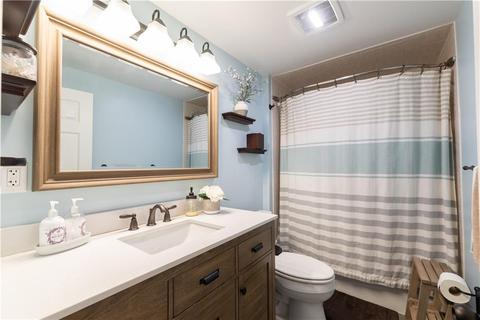 30 Wayne St, Warwick, RI 02889 photo 12