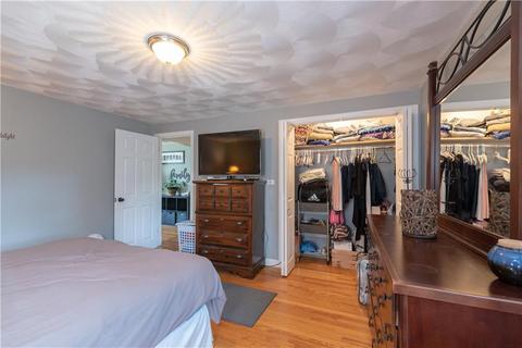 30 Wayne St, Warwick, RI 02889 photo 17