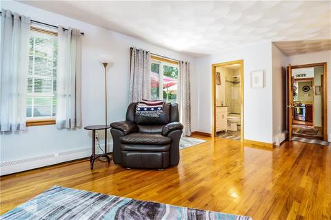 35 Cosmo St, Westerly, RI 02891 photo 11
