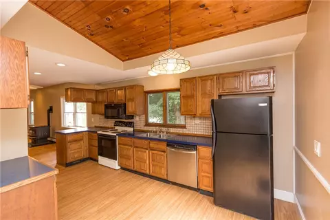 238 Putnam Pike, Glocester, RI 02814 photo 7