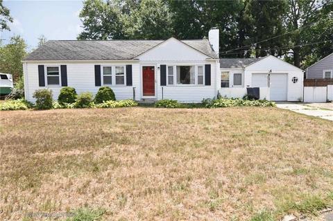 2 Midway Dr, Warwick, RI 02886 photo 1