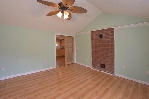 16 Black Plain Rd, Exeter, RI 02822 photo 2