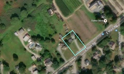 630 E Main Rd, Middletown, RI 02842 photo 2