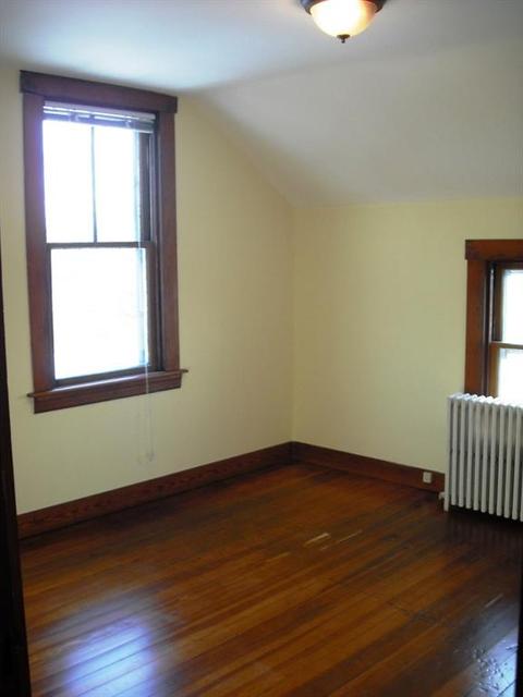 630 E Main Rd, Middletown, RI 02842 photo 21
