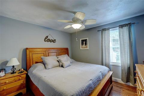 124 Abbott Ave, Warwick, RI 02886 photo 16
