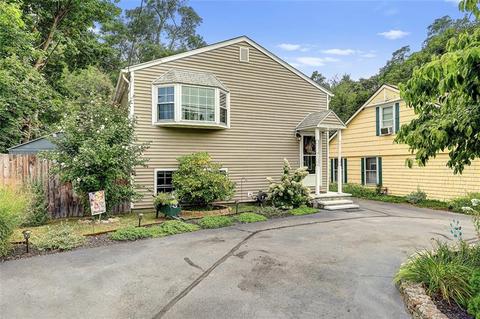 124 Abbott Ave, Warwick, RI 02886 photo 1