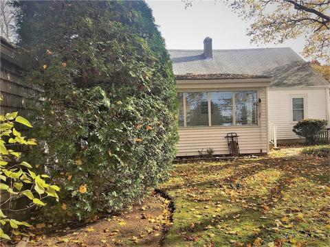 97 Larkin Ave, Warwick, RI 02886 photo 5