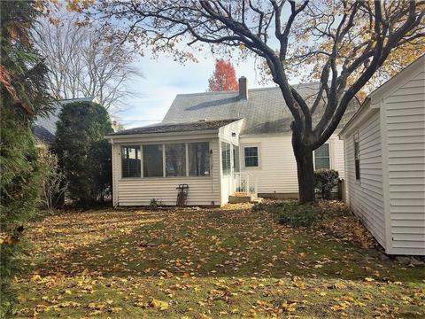 97 Larkin Ave, Warwick, RI 02886 photo 4