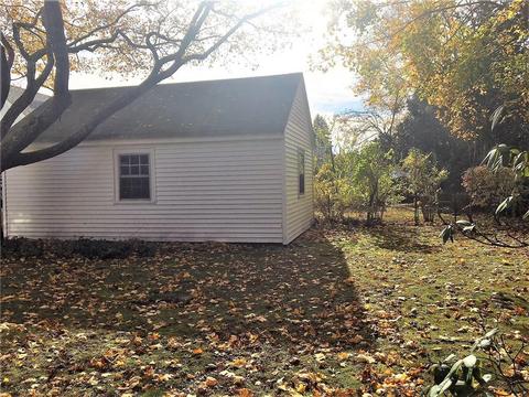97 Larkin Ave, Warwick, RI 02886 photo 6