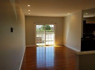 9 Hoover Rd, Middletown, RI 02842 photo 12