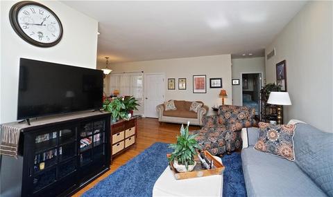 9 Hoover Rd, Middletown, RI 02842 photo 9
