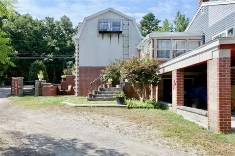 1775 Putnam Pike, Glocester, RI 02814 photo 2