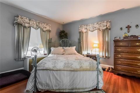 111 Beach St, Westerly, RI 02891 photo 12