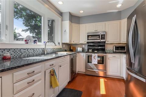 111 Beach St, Westerly, RI 02891 photo 7