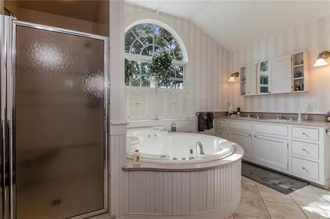 111 Beach St, Westerly, RI 02891 photo 11