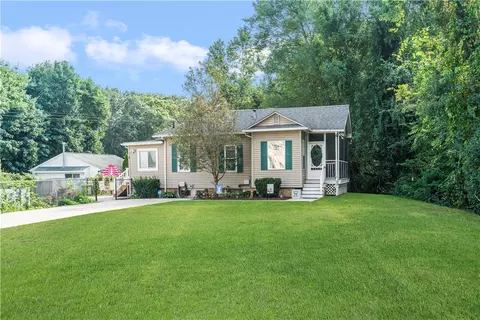 3 Byron Blvd, Warwick, RI 02888 photo 2