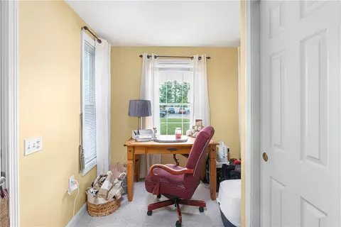 3 Byron Blvd, Warwick, RI 02888 photo 15