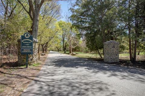 24 Thirteenth Ave, Warwick, RI 02886 photo 33