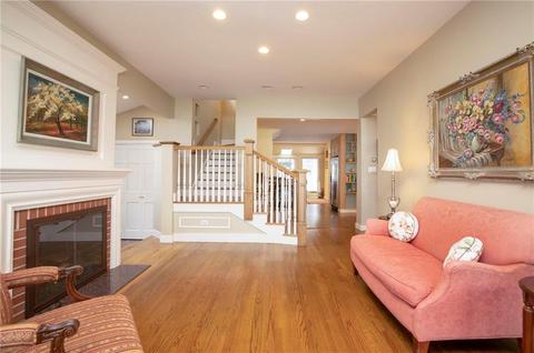 24 Thirteenth Ave, Warwick, RI 02886 photo 15
