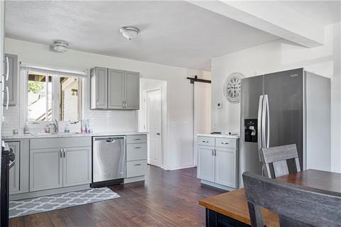 189 Park Ave, Warwick, RI 02889 photo 7