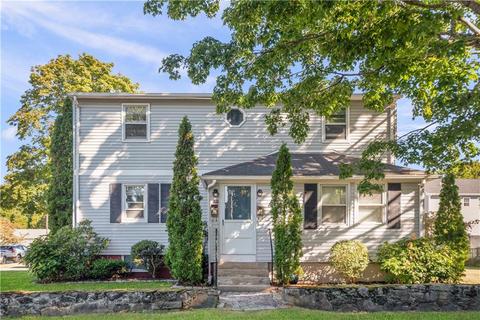189 Park Ave, Warwick, RI 02889 photo 2