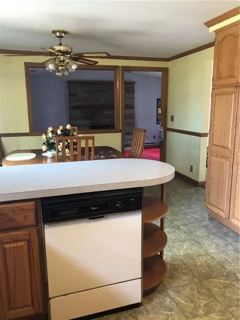 15 Thatch Ct, Warwick, RI 02889 photo 8