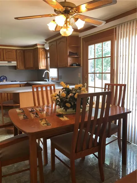 15 Thatch Ct, Warwick, RI 02889 photo 7