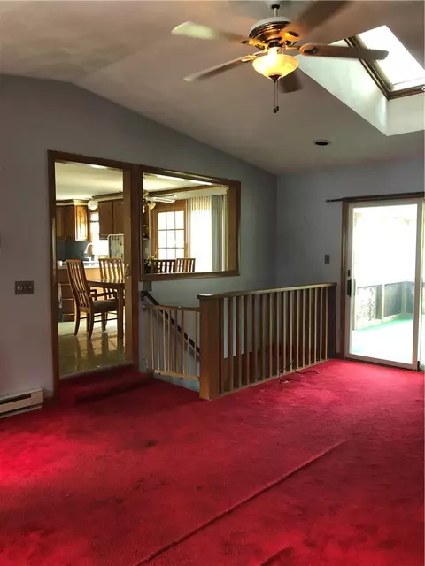 15 Thatch Ct, Warwick, RI 02889 photo 10