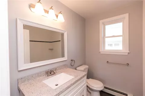 8 Delaware Ave, Warwick, RI 02888 photo 14