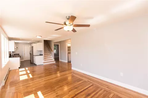 8 Delaware Ave, Warwick, RI 02888 photo 6