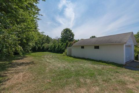 1121 Diamond Hill Rd, Woonsocket, RI 02895 photo 2