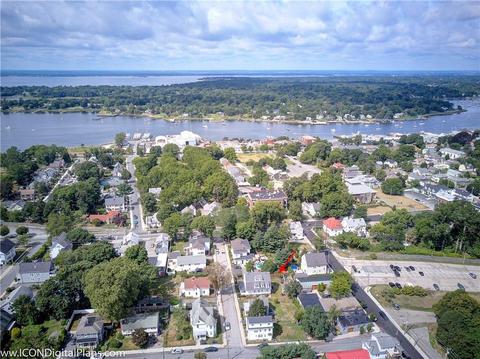 16 Cherry St, Warren, RI 02885 photo 3