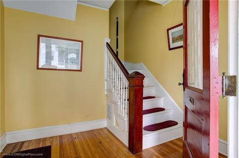 16 Cherry St, Warren, RI 02885 photo 5