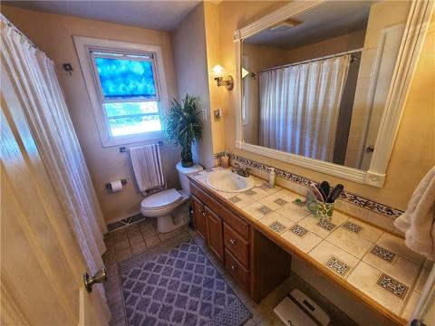 39 Kerri Lyn Rd, Warwick, RI 02889 photo 10