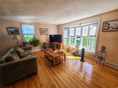 39 Kerri Lyn Rd, Warwick, RI 02889 photo 2