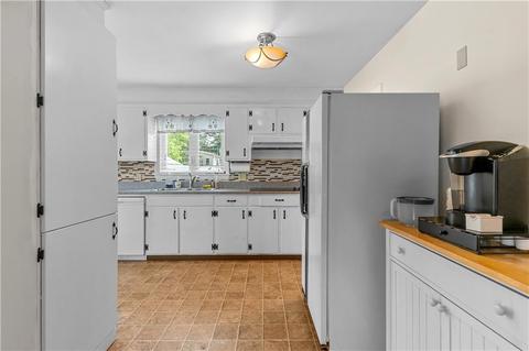 269 Cass Ave, Woonsocket, RI 02895 photo 8